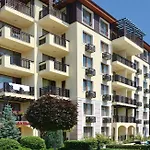 On Maxi Complex With Parking Appartamento Saints Constantine and Helena